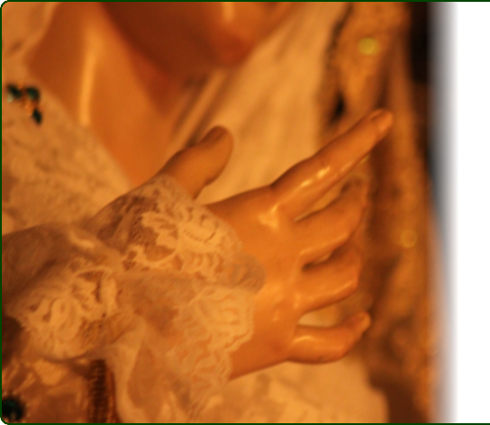 Mano de Nuestra Seora de la Esperanza